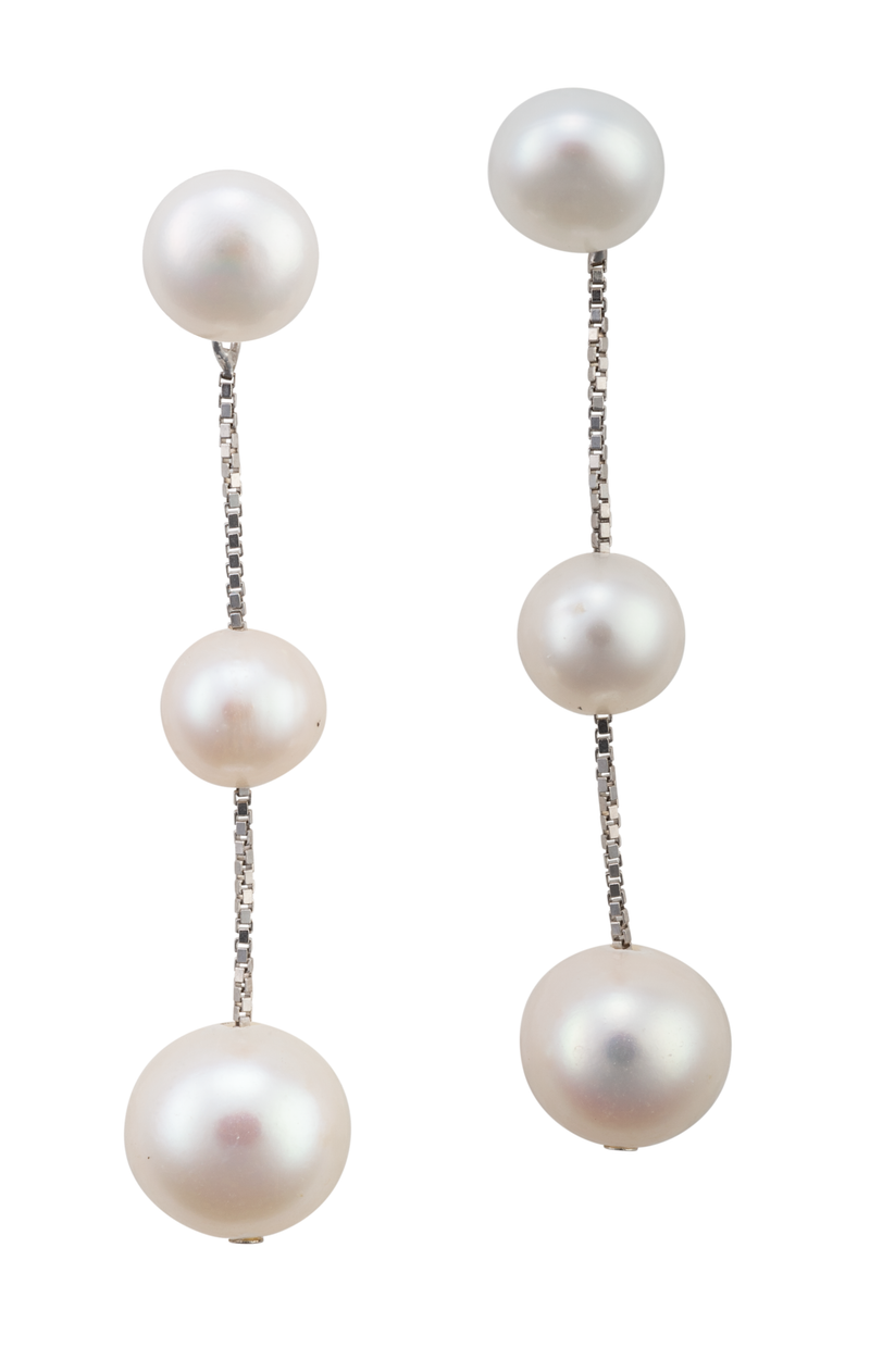 Pendant pearl earrings