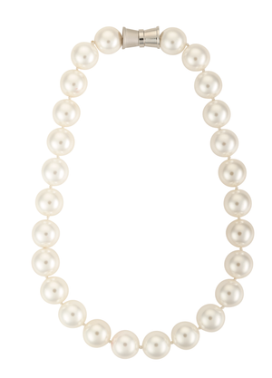 Large mother of pearl strand necklace