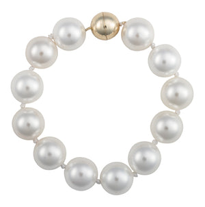 Mother of pearl bracelet with gold   magnetic clasp