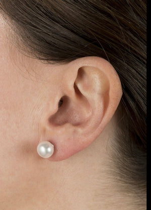 Signature 9-10mm Freshwater Pearl Studs